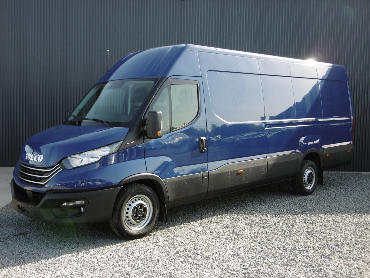 IVECO DAILY FOURGON 35S18 EMPATTEMENT 4100L H2